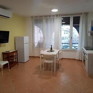 domus-genuensis-e-domus-maris.hotelitalianriviera.com/